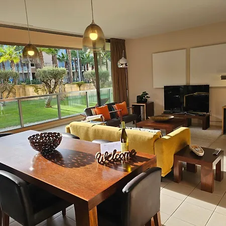 Charming Herdade Dos Salgados - Lagoas T2 Apartment Guia (Faro)