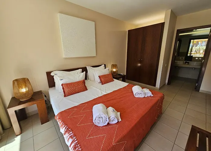 Charming Herdade Dos Salgados - Lagoas T2 吉亚